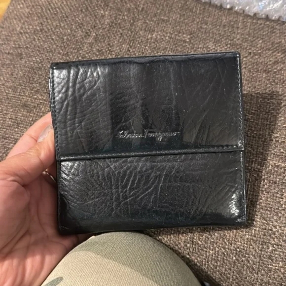 Salvatore Ferragamo short wallet